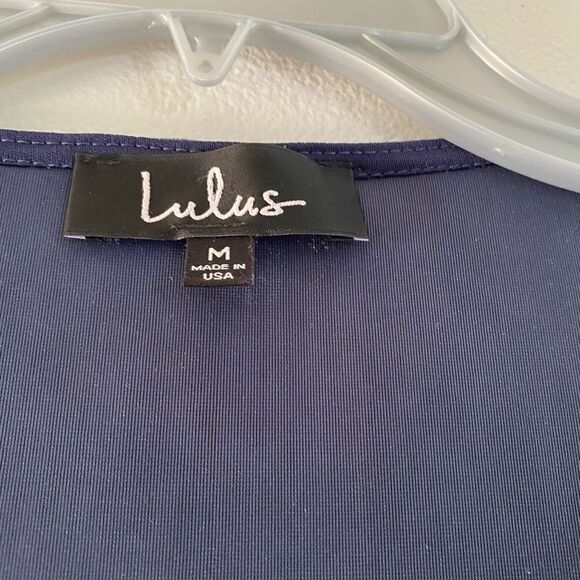 Lulu’s Shine of your life navy blue crushed velvet wrap dress size medium - Picture 10 of 10